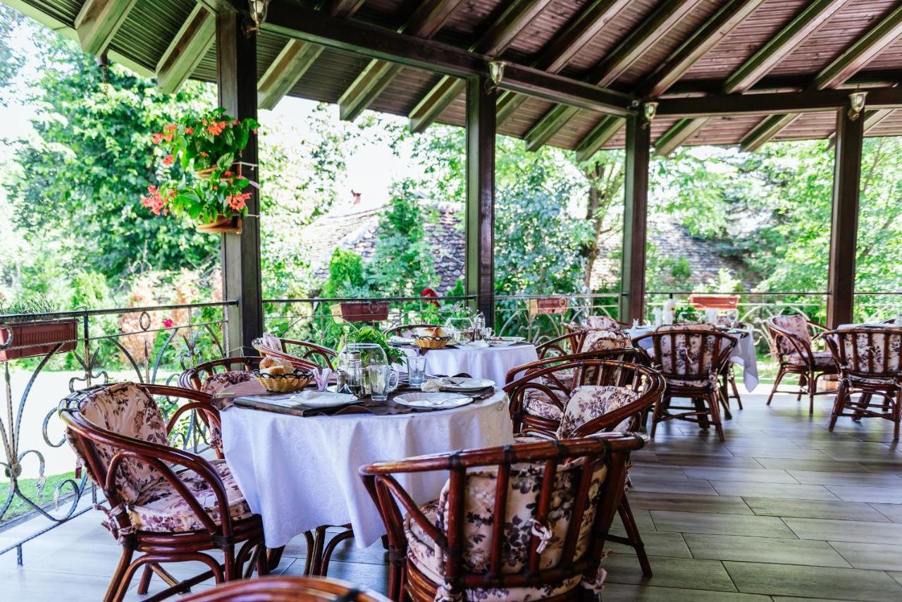 Atos Srebrno Jezero - Villa And Restaurant Veliko Gradište Exterior foto